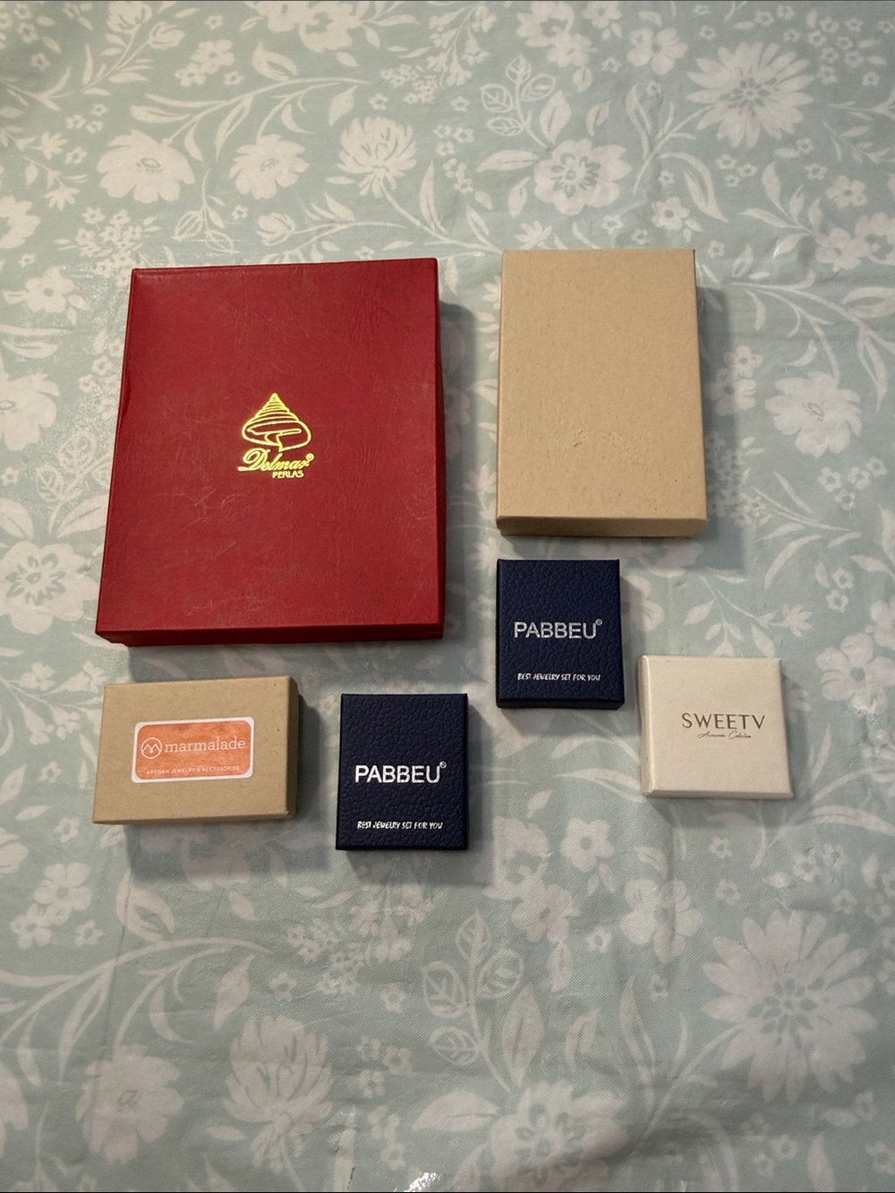 Assorted Jewelry Gift Boxes